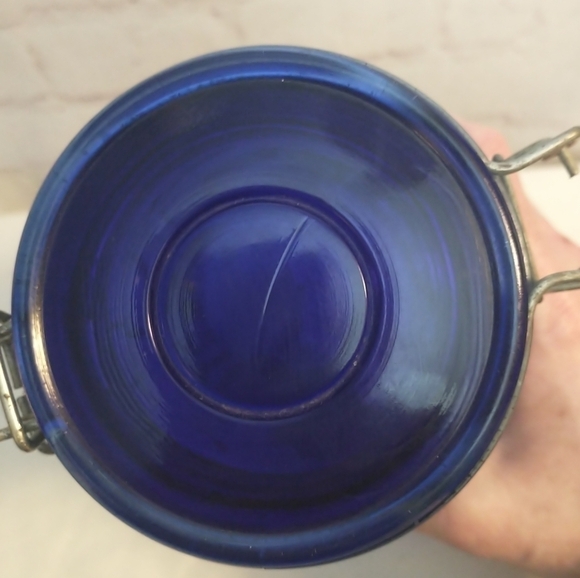 Vintage Cobalt Blue Glass Fruit Embossed Canister with Metal Hinged Lid 7.75" - Picture 8 of 10